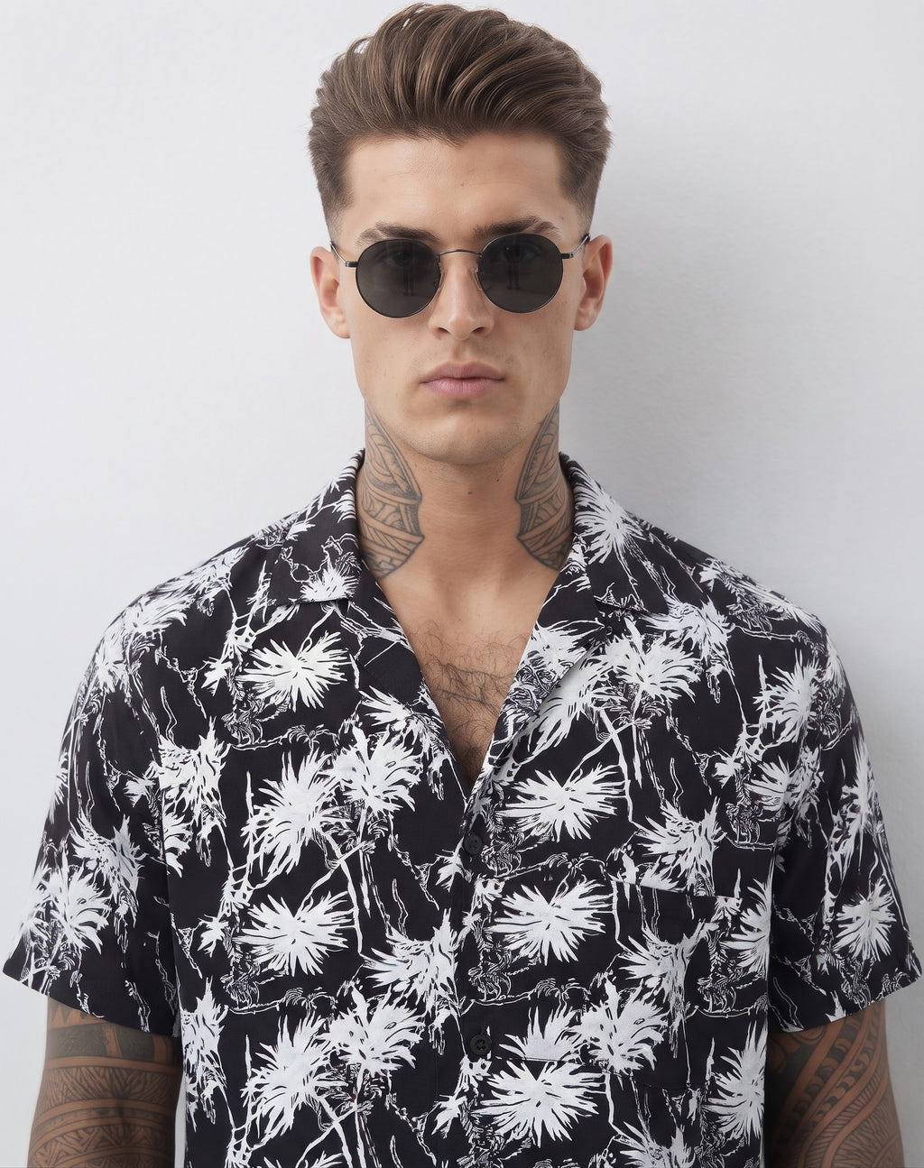 Printed Linen Shirt With a Cuban Coller
